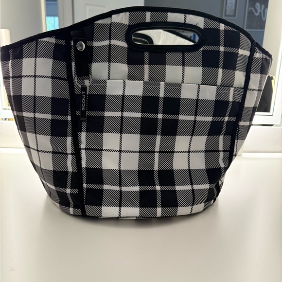 Scout Monochrome Checkered Tote - Picture 2 of 10